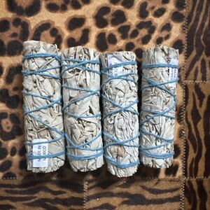 4 Count Chakra Californian White Sage Smudge Stick 3-4"